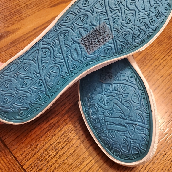 Brand New slip on sneakers - Picture 3 of 5